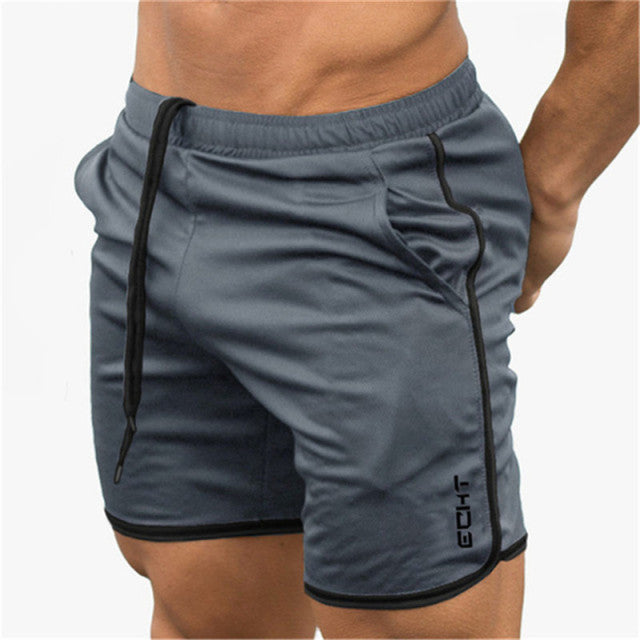 Versatile gym shorts in quick-dry, breathable fabric, suitable for workouts, runs, and hikes with a comfortable fit for all-day wear.