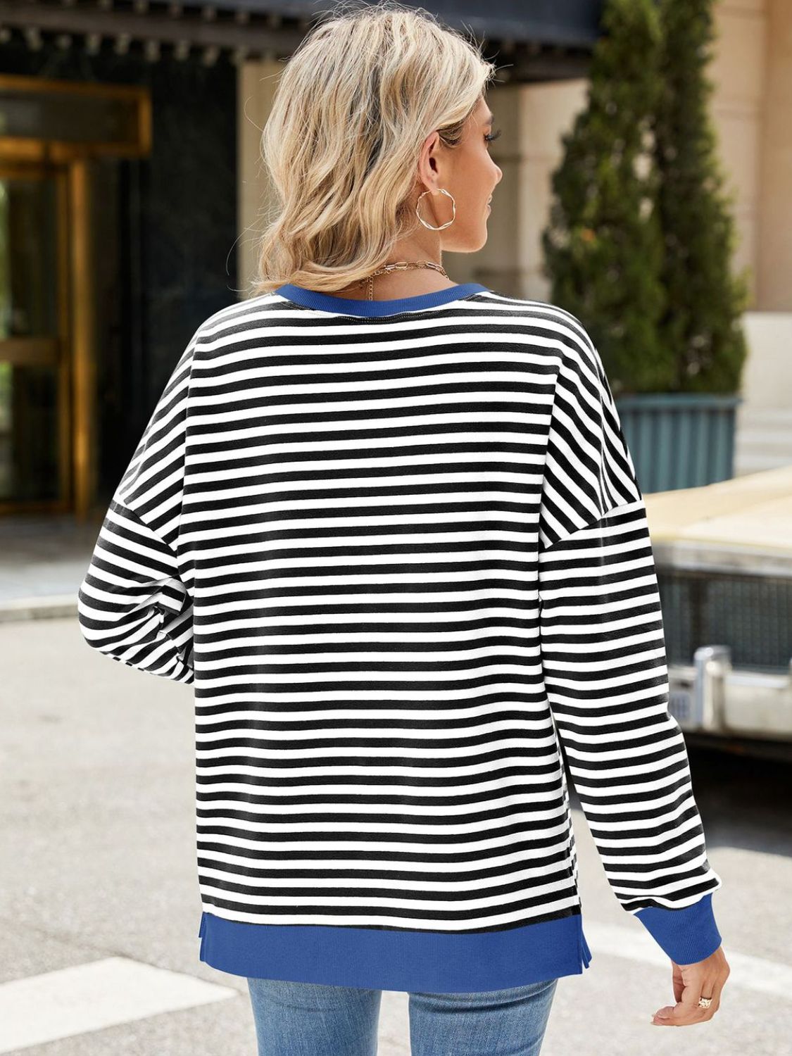 Slit Striped Round Neck Long Sleeve Sweatshirt -Blue