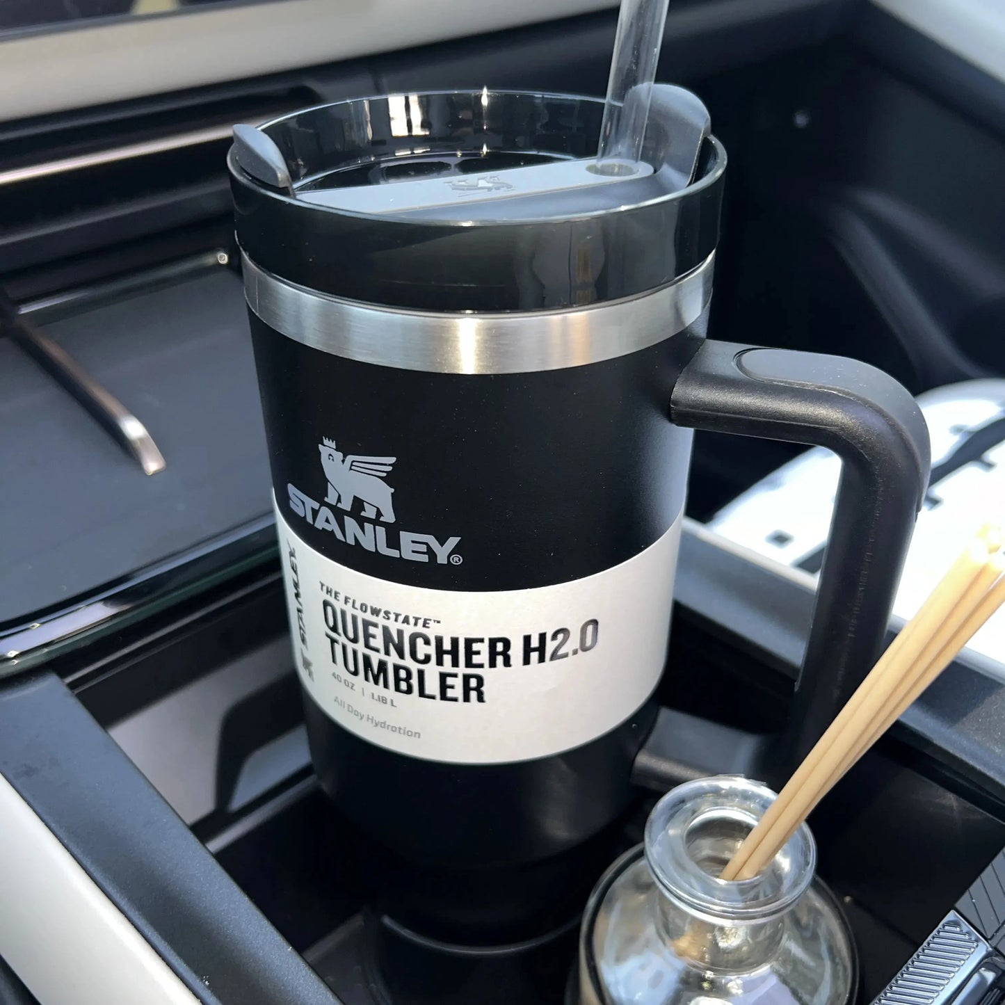 Stanley Tumbler with Flow State Straw Lid, made from premium stainless steel. Designed for durability and style, perfect for enjoying beverages on the go.