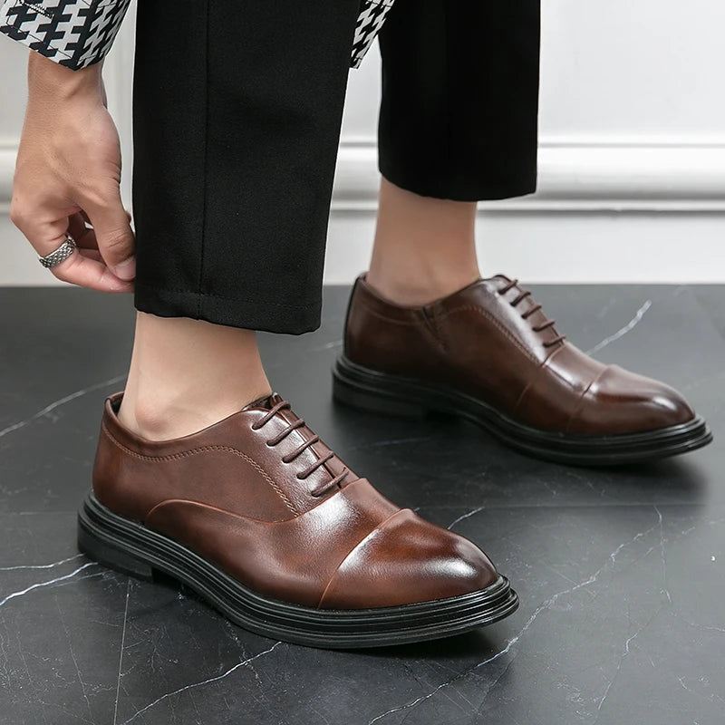 Men's genuine leather lace-up shoes: durable, stylish, timeless, with a secure fit and sophisticated design.