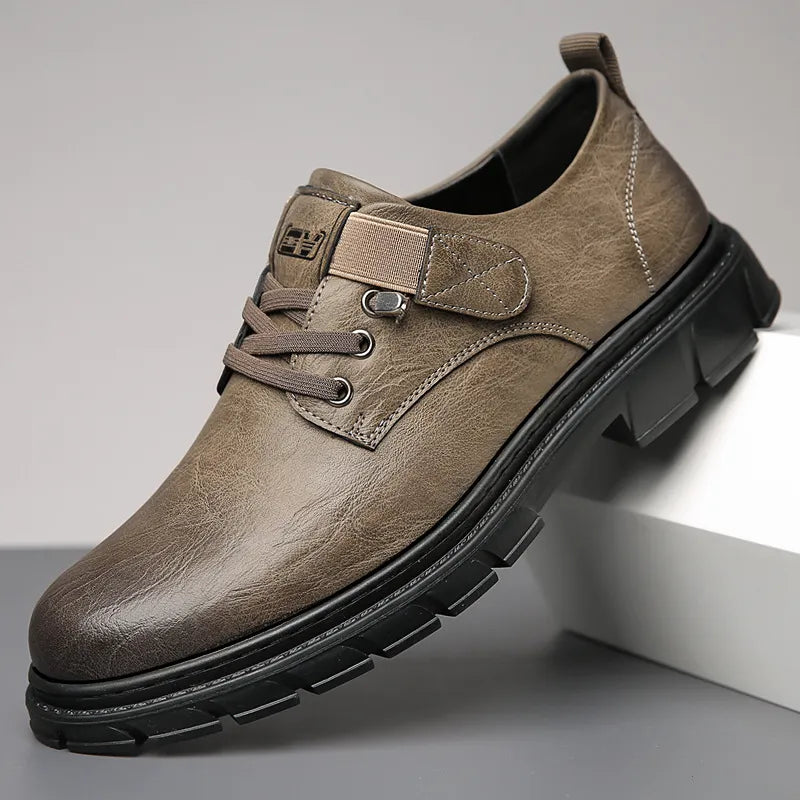 Men's casual shoes: high-quality genuine leather, durable, stylish, comfortable, perfect for everyday wear.